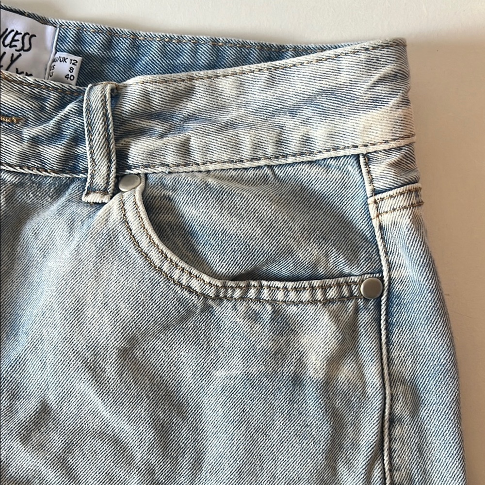 Princess Polly Denim Shorts - Picture 2 of 6